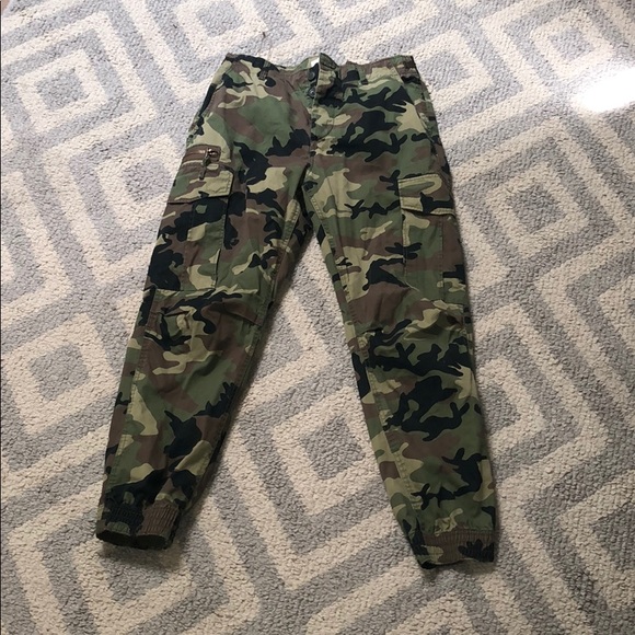 h&m camo cargo pants